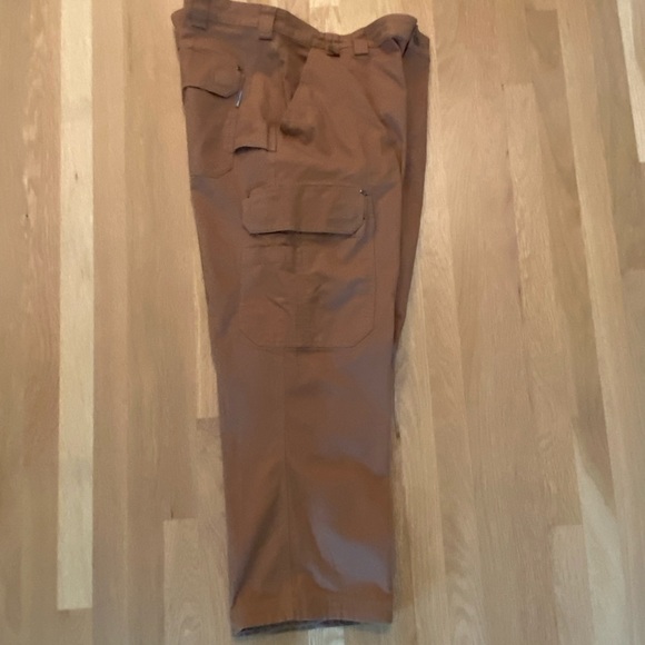 Duluth Trading Mens Brown Relaxed Fit Flex Fire Hose Cargo Pants / Size 46 x 30 - Picture 9 of 15